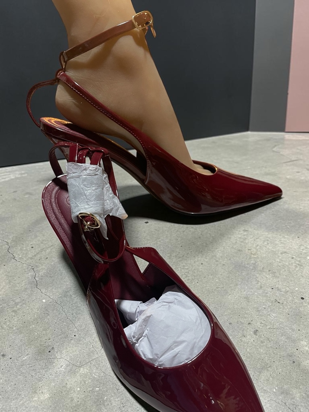 Size 10 Burgundy Patent Slingback Pumps Pointed Toe Stiletto Ankle Strap NEW - Picture 2 of 3